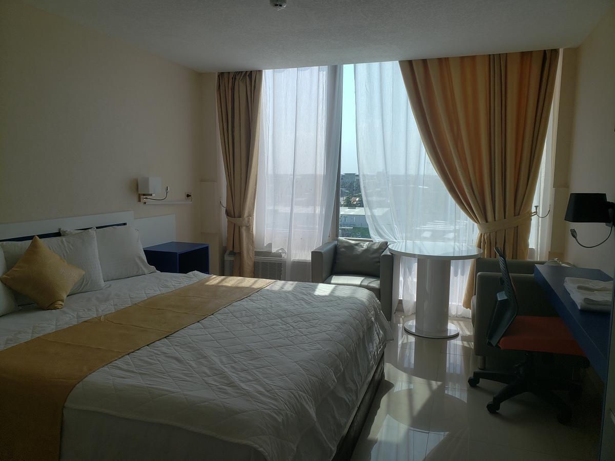 Golden Tree Hotel Belize City Zewnętrze zdjęcie